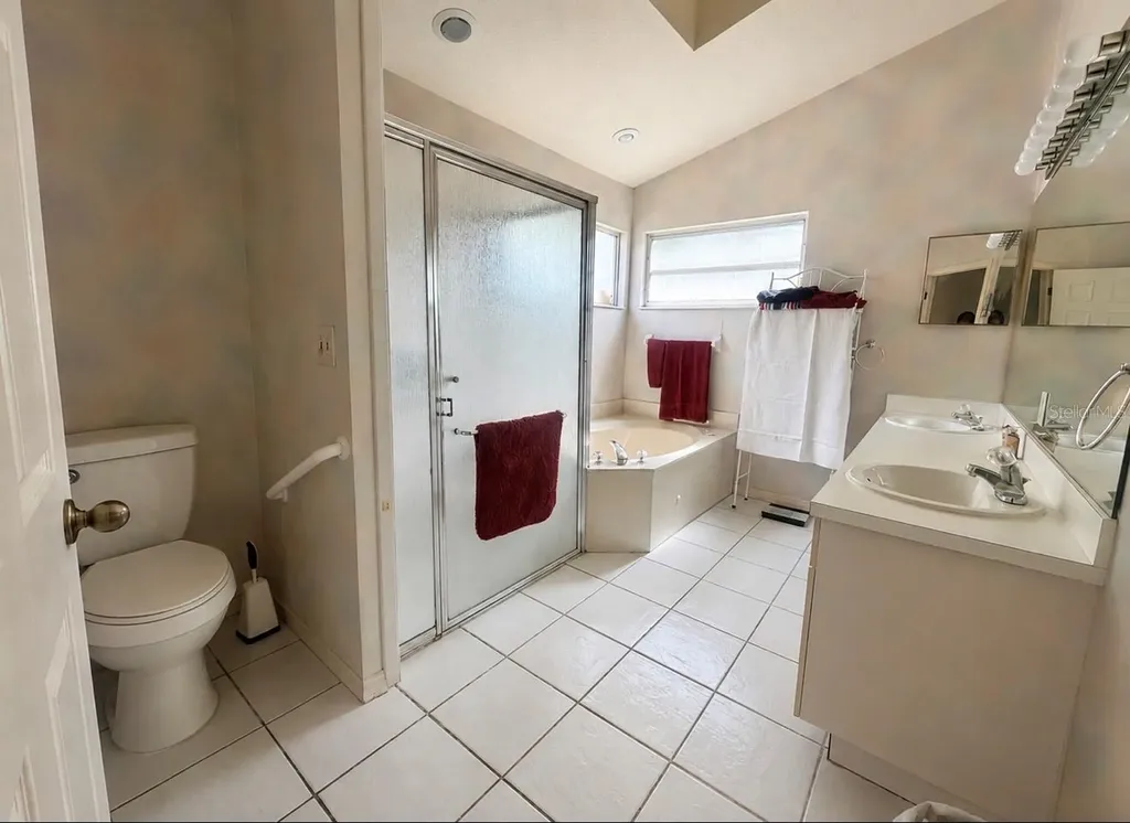 1430 Walden Oaks Place Plant City FL 33563