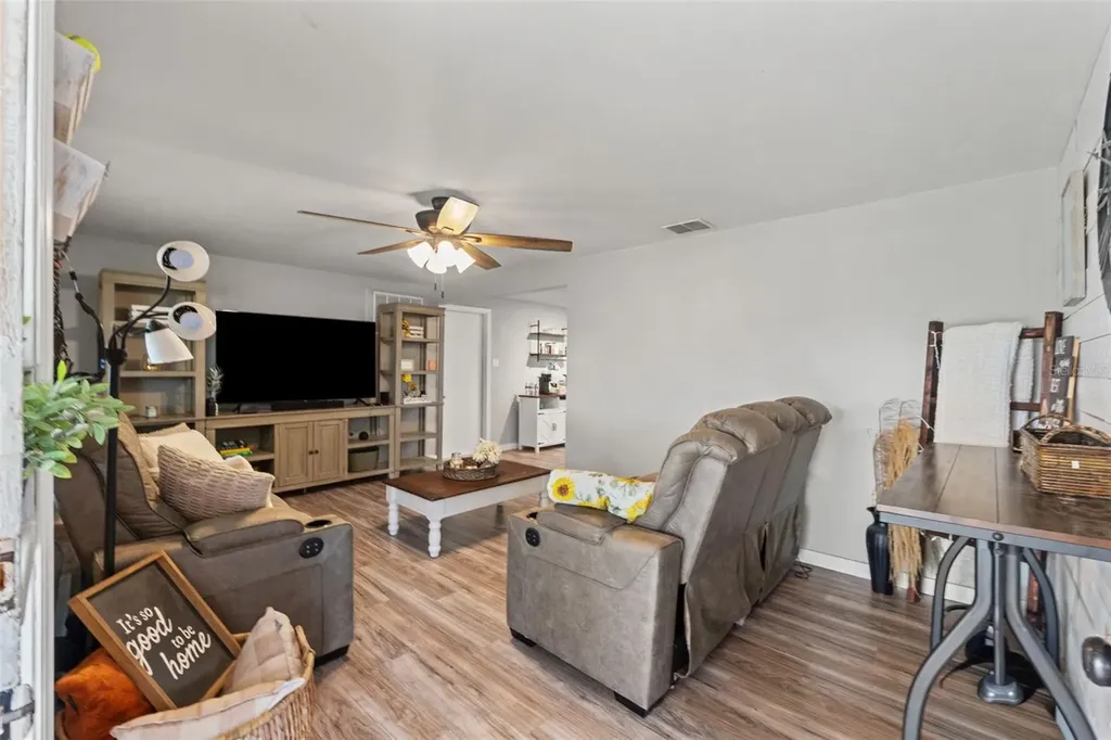 4821 Manor Drive New Port Richey FL 34652