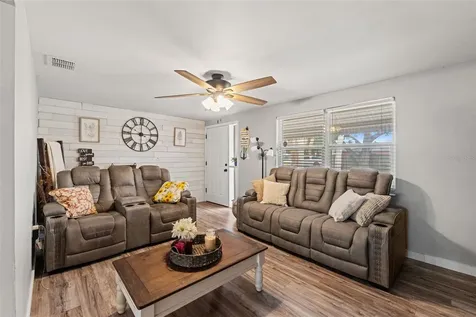 4821 Manor Drive New Port Richey FL 34652