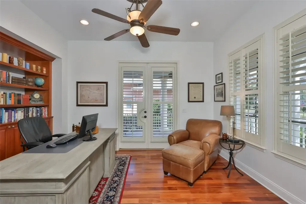 5318 Loon Nest Court Apollo Beach FL 33572