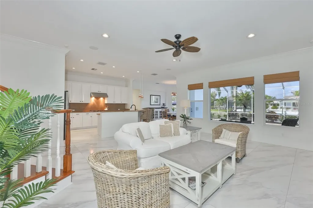 5318 Loon Nest Court Apollo Beach FL 33572
