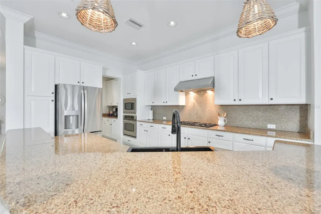 5318 Loon Nest Court Apollo Beach FL 33572