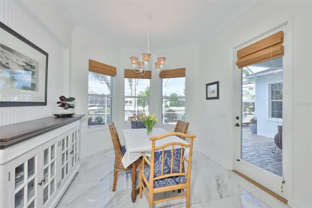 5318 Loon Nest Court Apollo Beach FL 33572