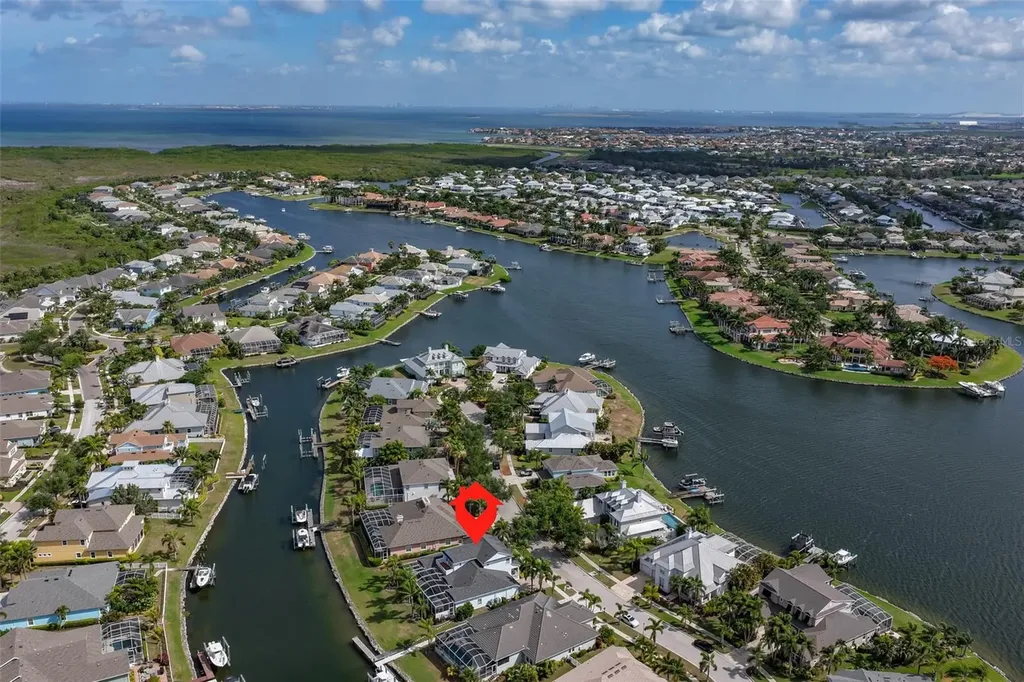 5318 Loon Nest Court Apollo Beach FL 33572