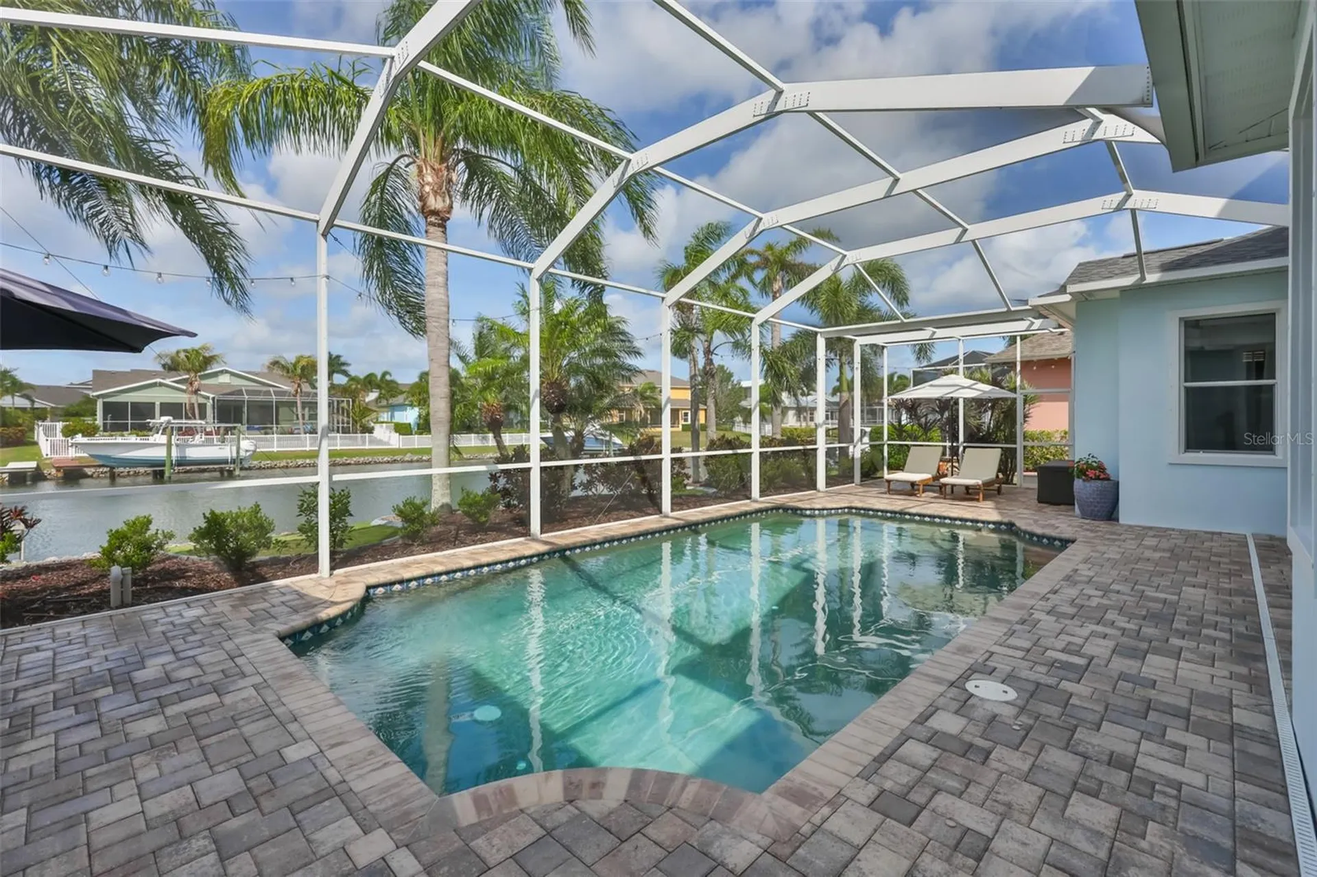 5318 Loon Nest Court Apollo Beach FL 33572