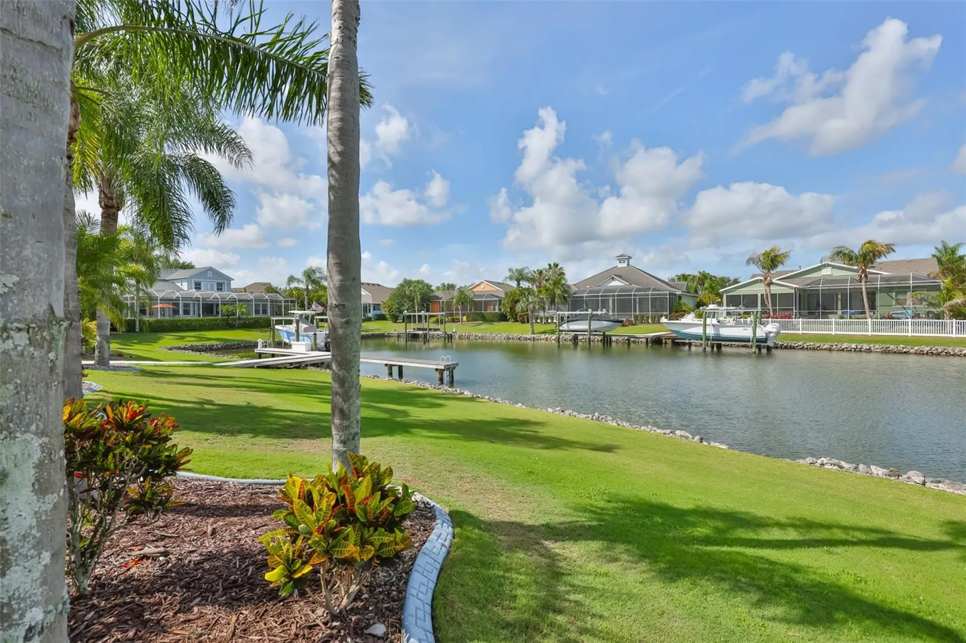 5318 Loon Nest Court Apollo Beach FL 33572