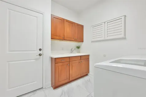 5318 Loon Nest Court Apollo Beach FL 33572