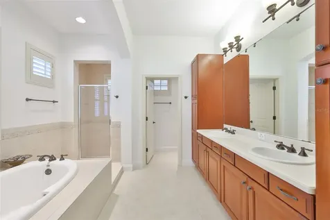 5318 Loon Nest Court Apollo Beach FL 33572