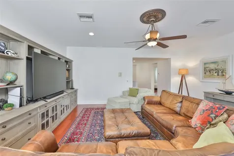 5318 Loon Nest Court Apollo Beach FL 33572