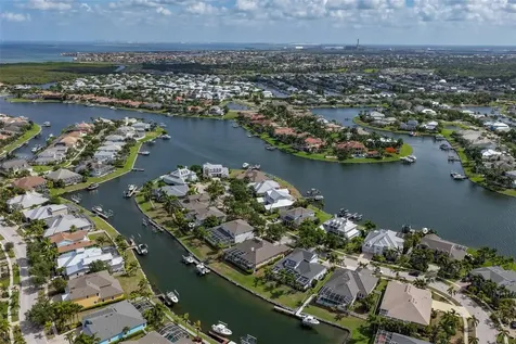 5318 Loon Nest Court Apollo Beach FL 33572