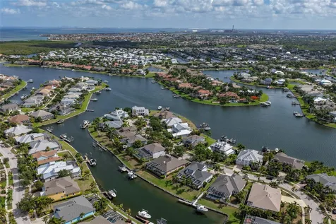 5318 Loon Nest Court Apollo Beach FL 33572