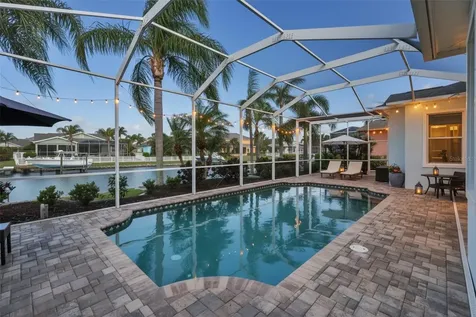 5318 Loon Nest Court Apollo Beach FL 33572