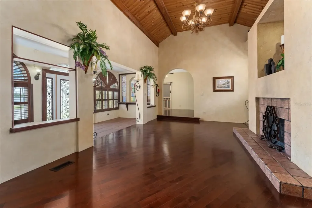 815 Lake Jessie Drive Winter Haven FL 33881