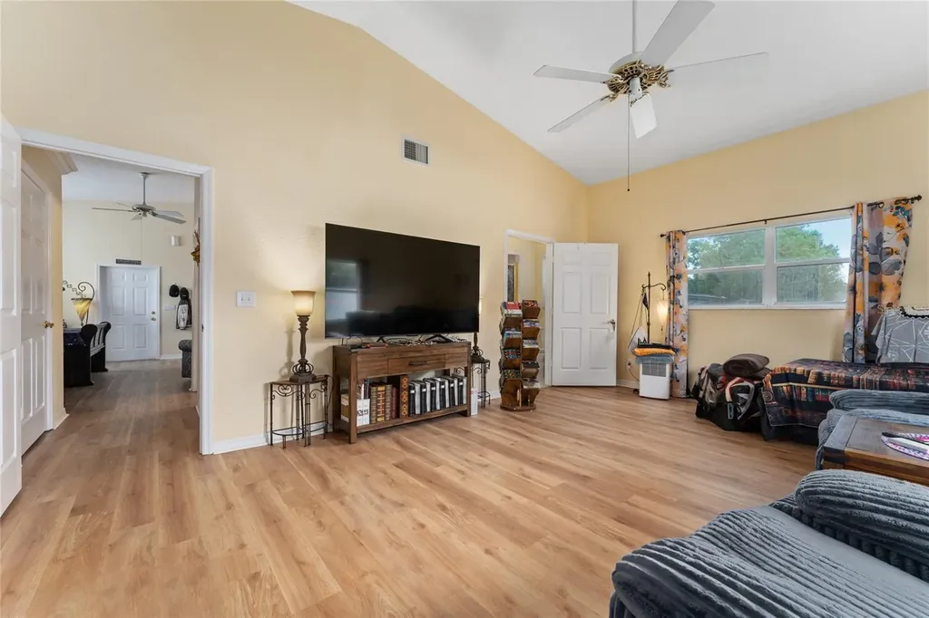 815 Lake Jessie Drive Winter Haven FL 33881