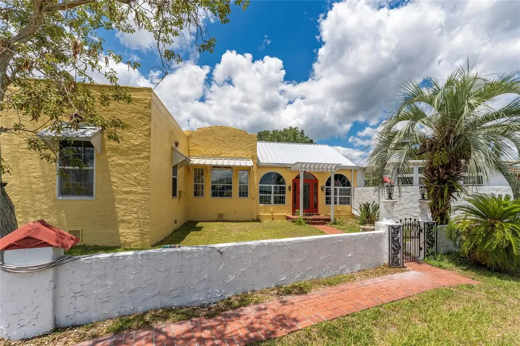 815 Lake Jessie Drive Winter Haven FL 33881