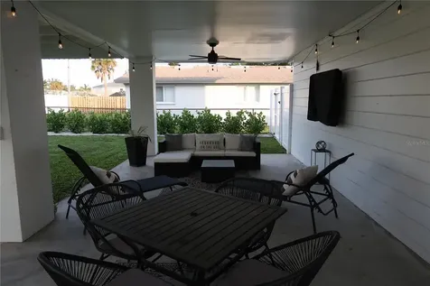 5945 Venetian Boulevard NE St Petersburg FL 33703