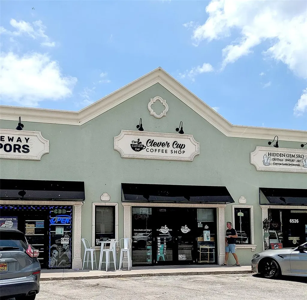 6541 Gateway Avenue Sarasota FL 34231