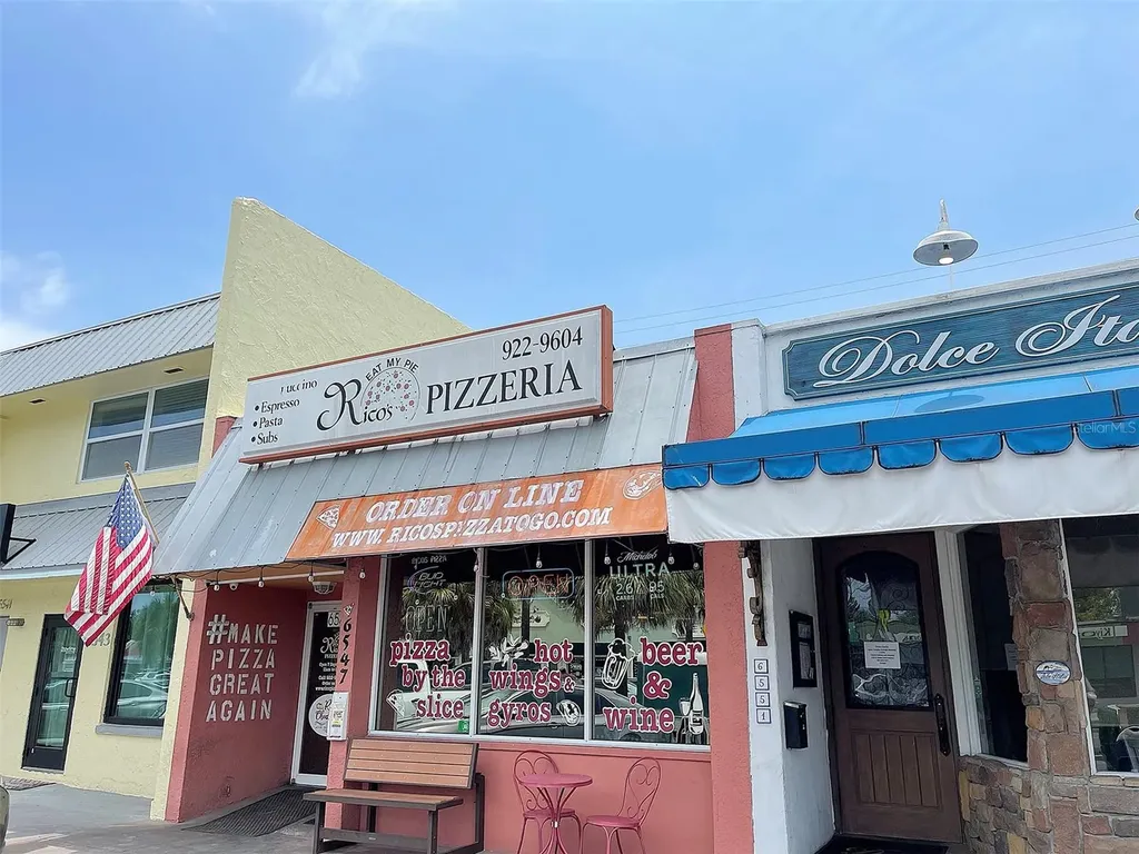 6541 Gateway Avenue Sarasota FL 34231