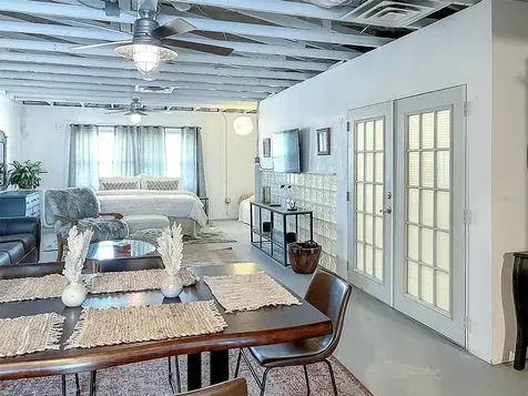 6541 Gateway Avenue Sarasota FL 34231