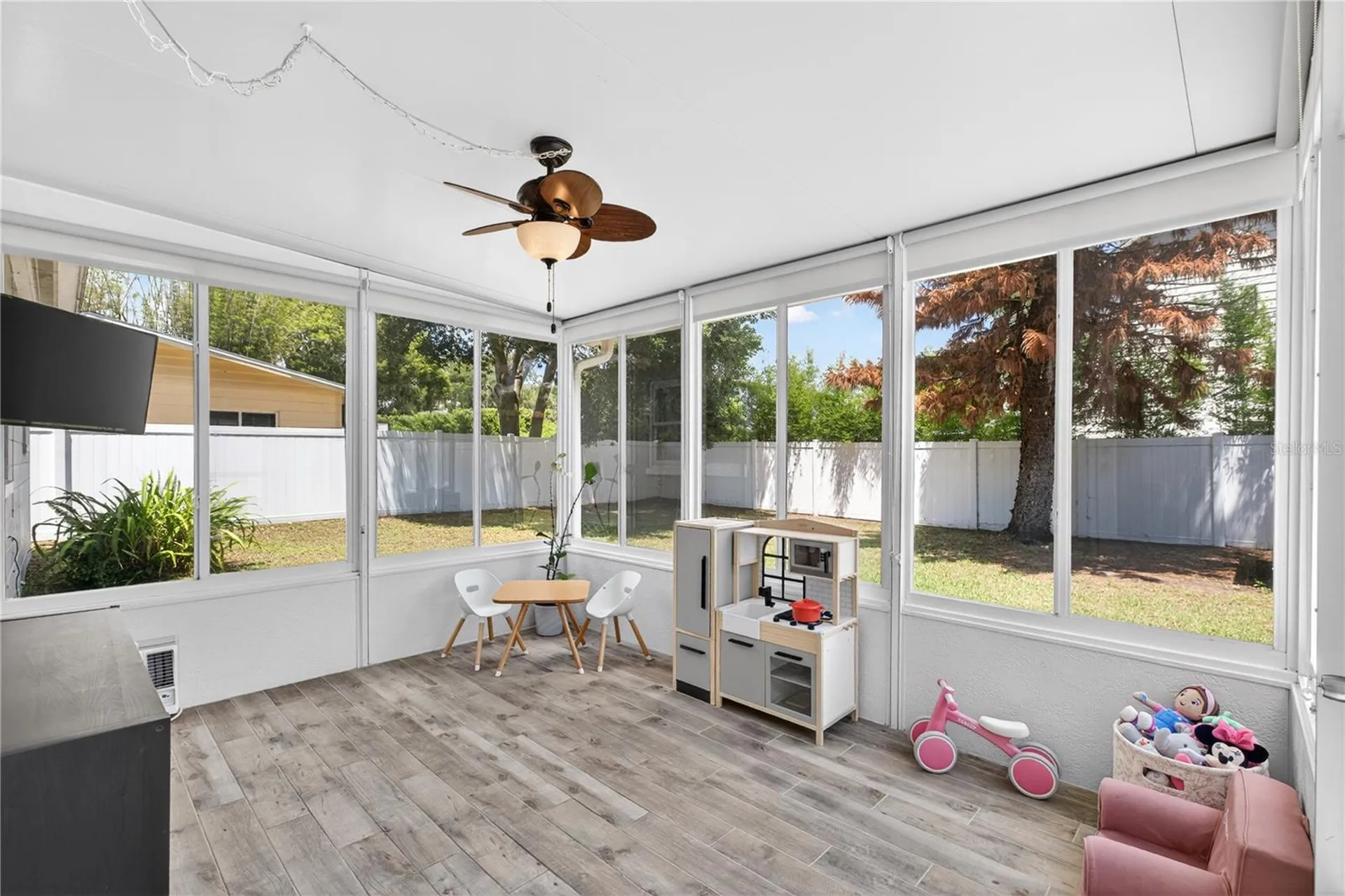 1117 Edwards Lane Orlando FL 32804