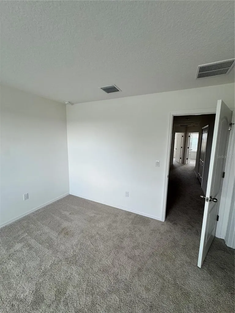 10817 Ironwood Tree Way San Antonio FL 33576