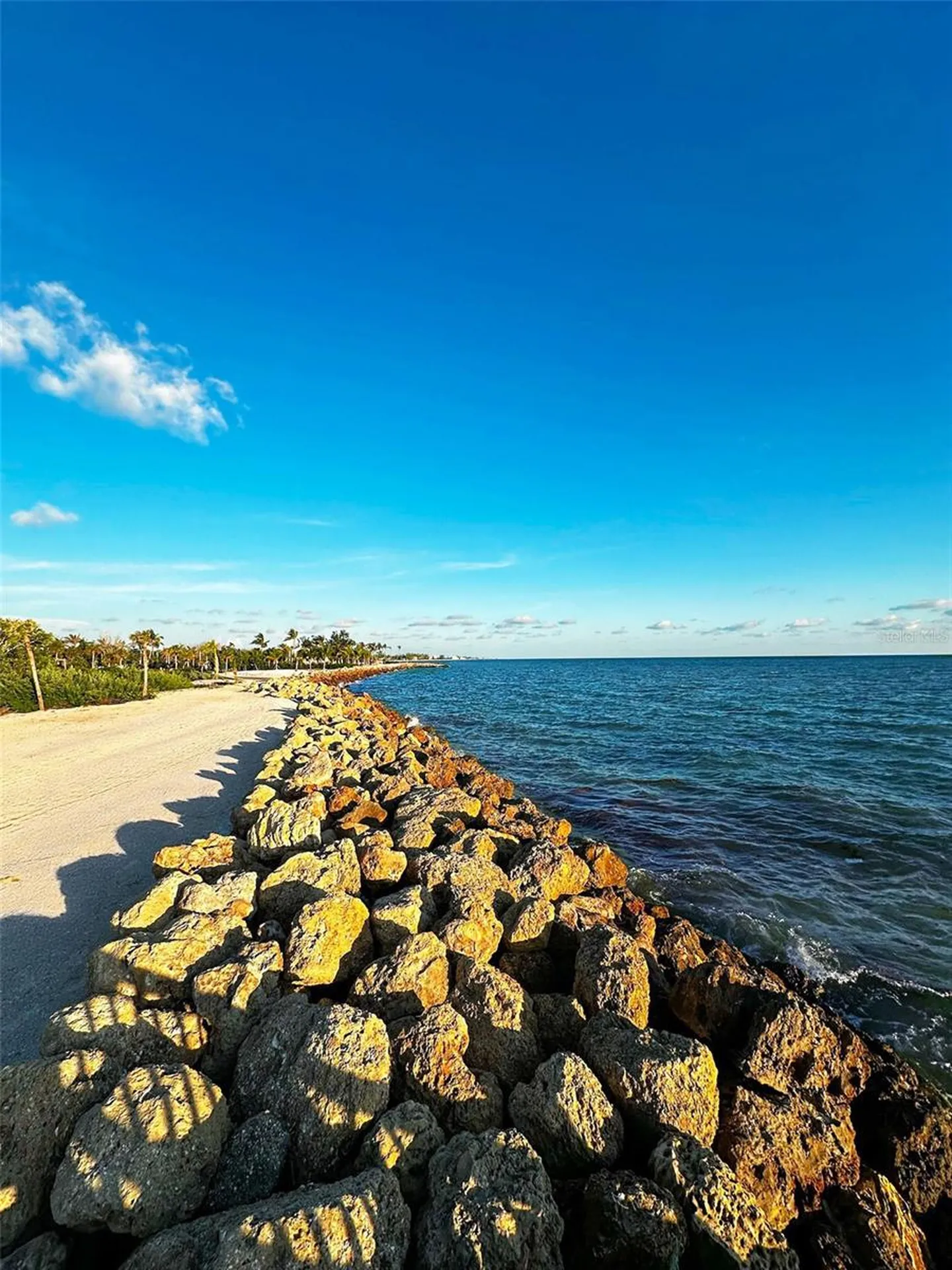 7825 Sanderling Road Sarasota FL 34242