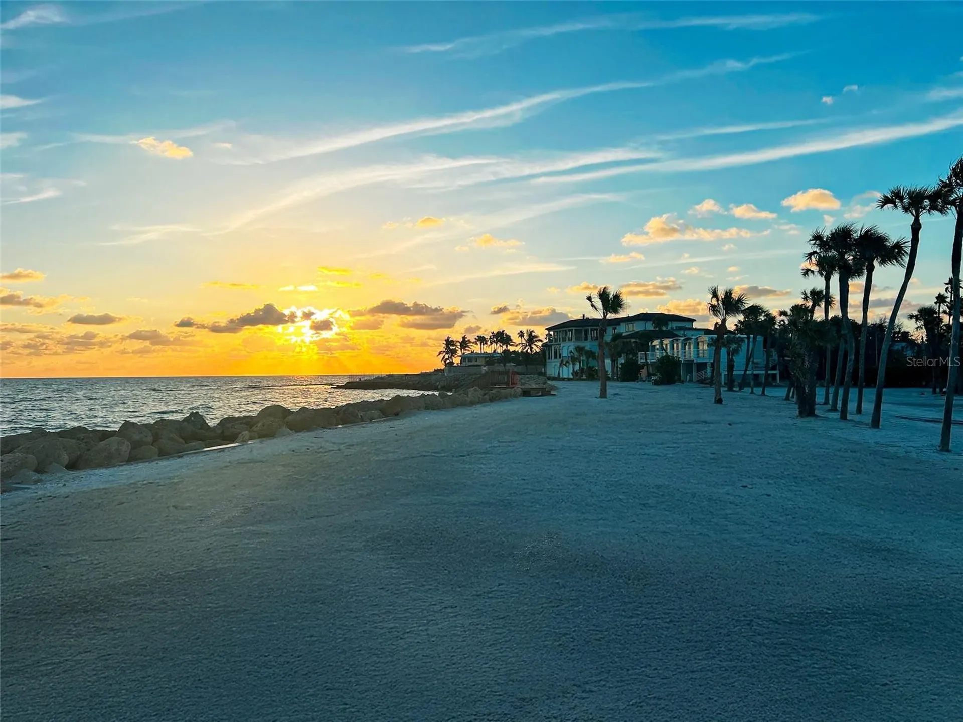 7825 Sanderling Road Sarasota FL 34242