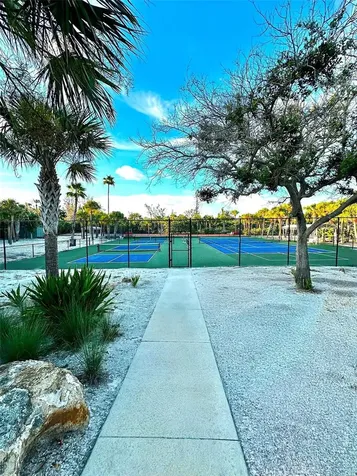 7825 Sanderling Road Sarasota FL 34242
