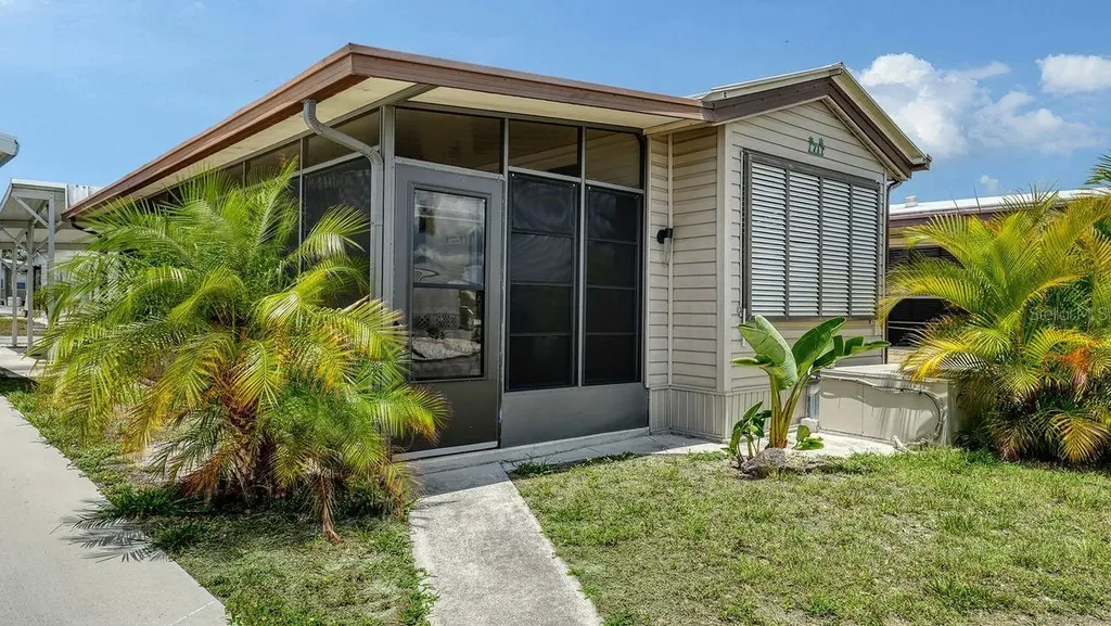 1475 Flamingo Drive Englewood FL 34224
