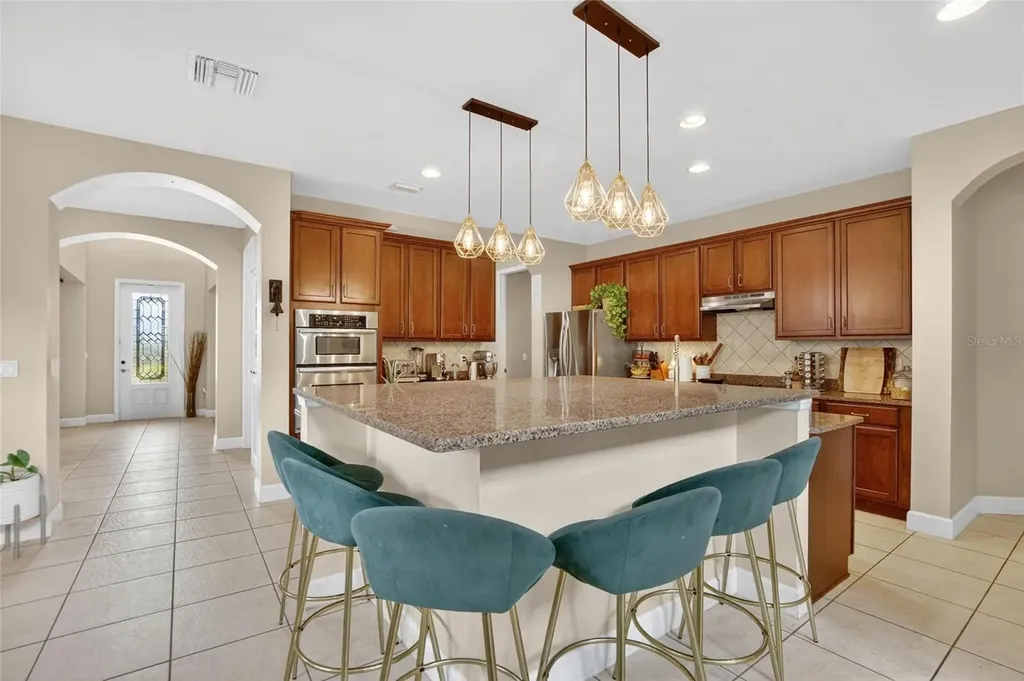 7959 Hampton Lake Drive Tampa FL 33647