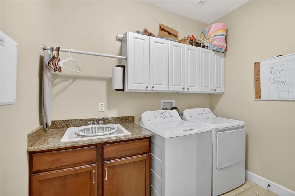 7959 Hampton Lake Drive Tampa FL 33647