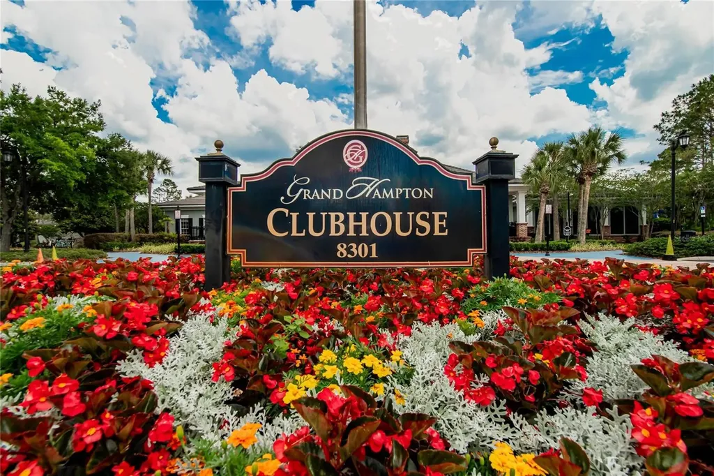 7959 Hampton Lake Drive Tampa FL 33647