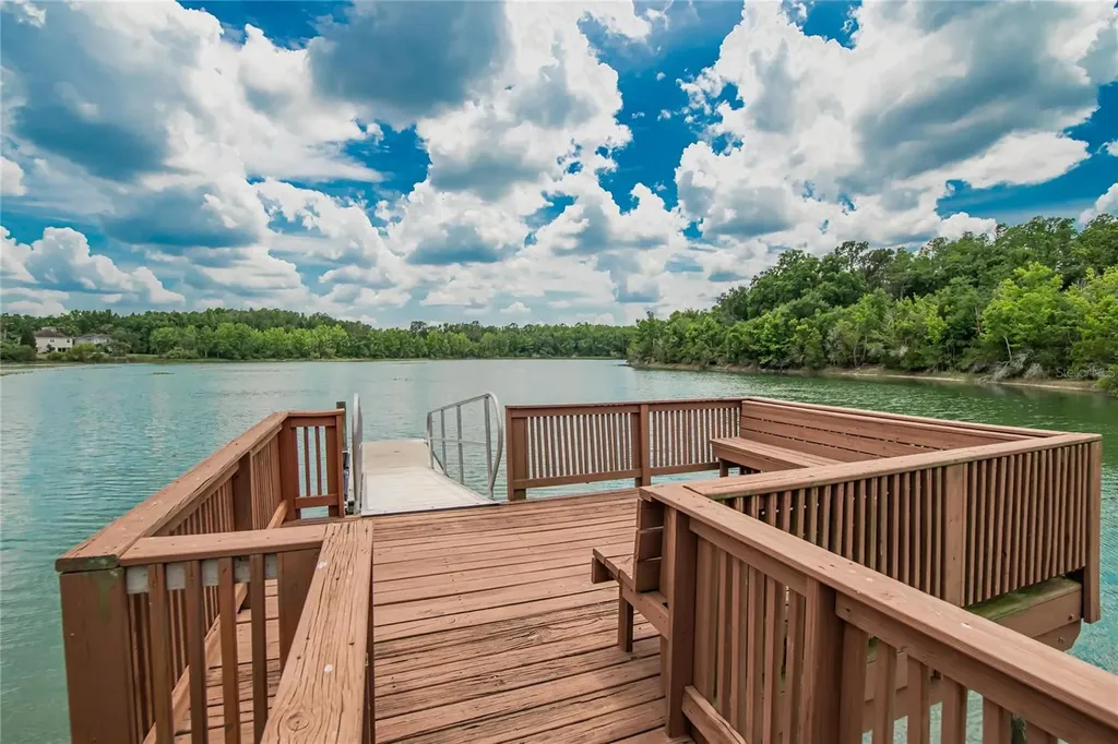 7959 Hampton Lake Drive Tampa FL 33647