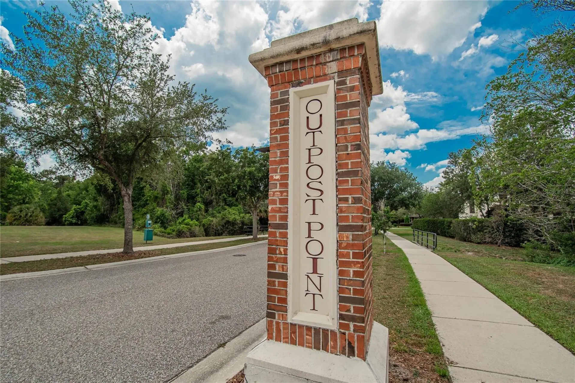 7959 Hampton Lake Drive Tampa FL 33647