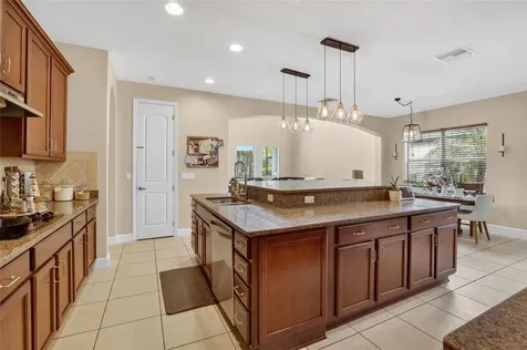 7959 Hampton Lake Drive Tampa FL 33647