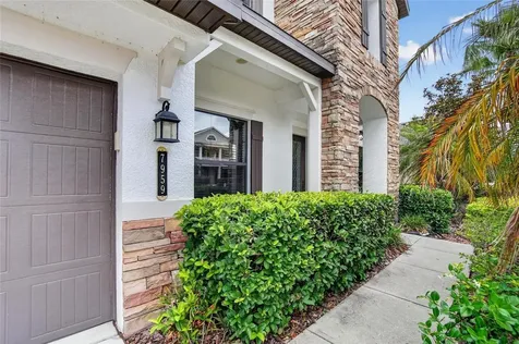 7959 Hampton Lake Drive Tampa FL 33647