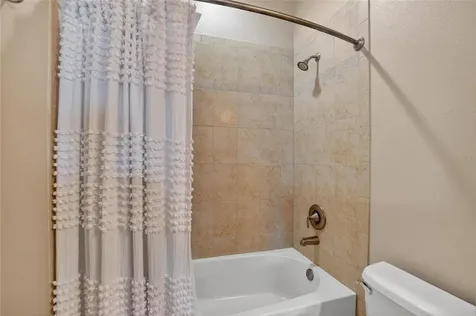 7959 Hampton Lake Drive Tampa FL 33647