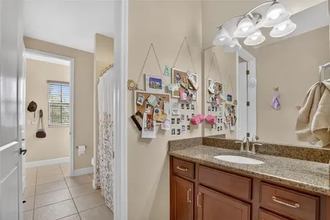 7959 Hampton Lake Drive Tampa FL 33647