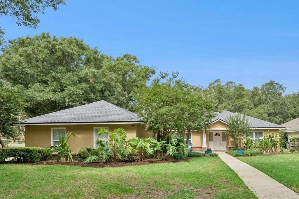 4418 Willow Shade Court Orlando FL 32835