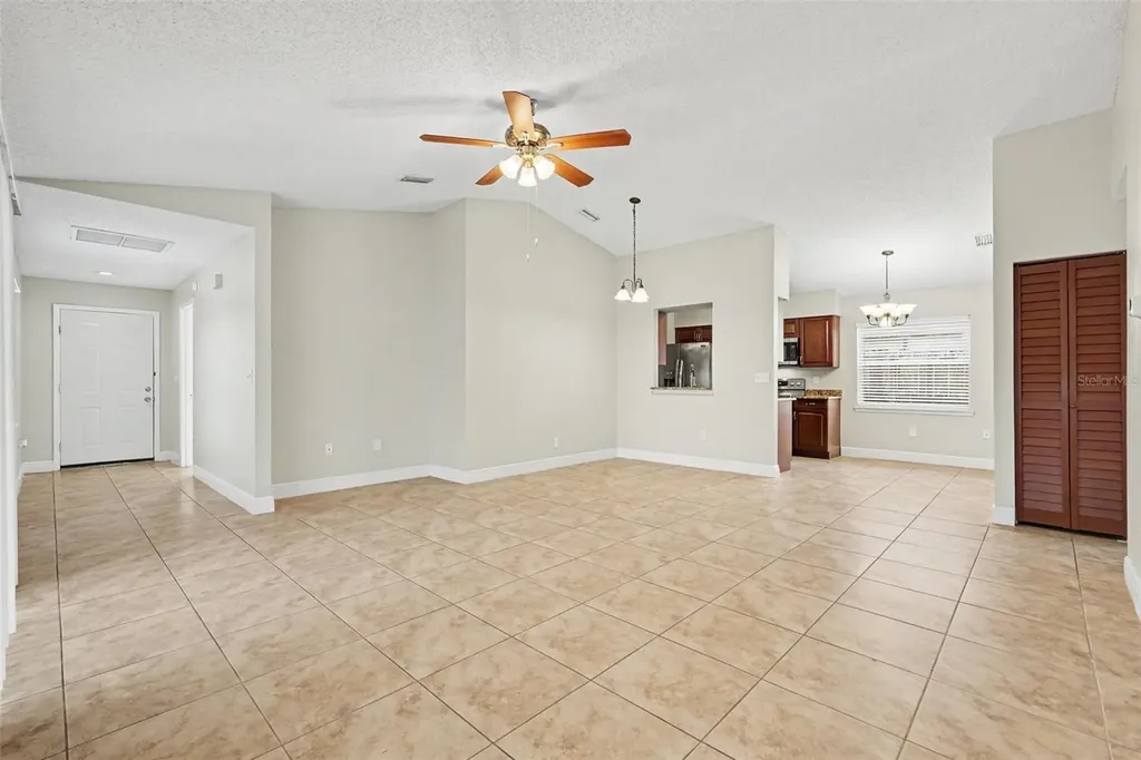 1301 Mohrlake Drive Brandon FL 33511