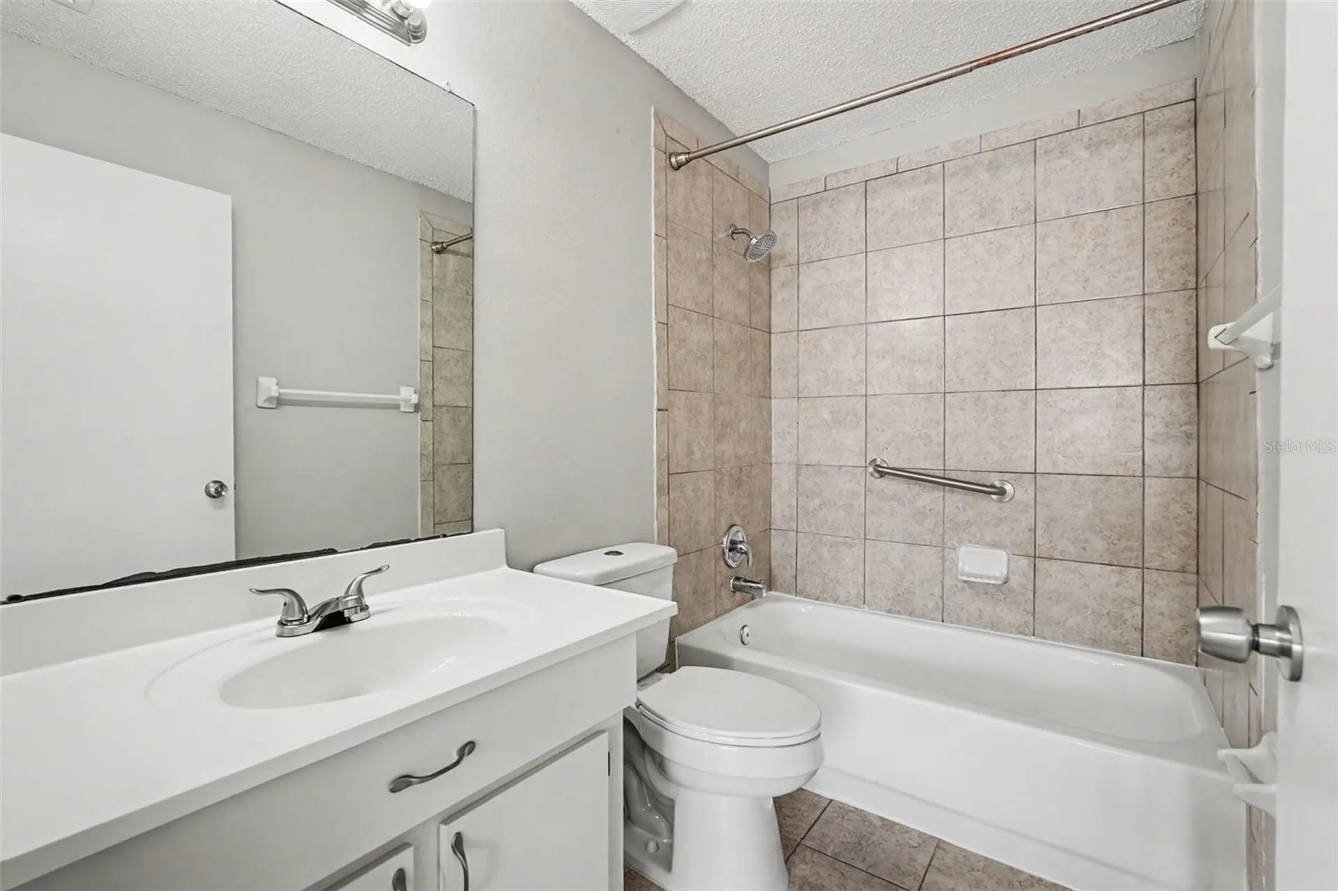 1301 Mohrlake Drive Brandon FL 33511