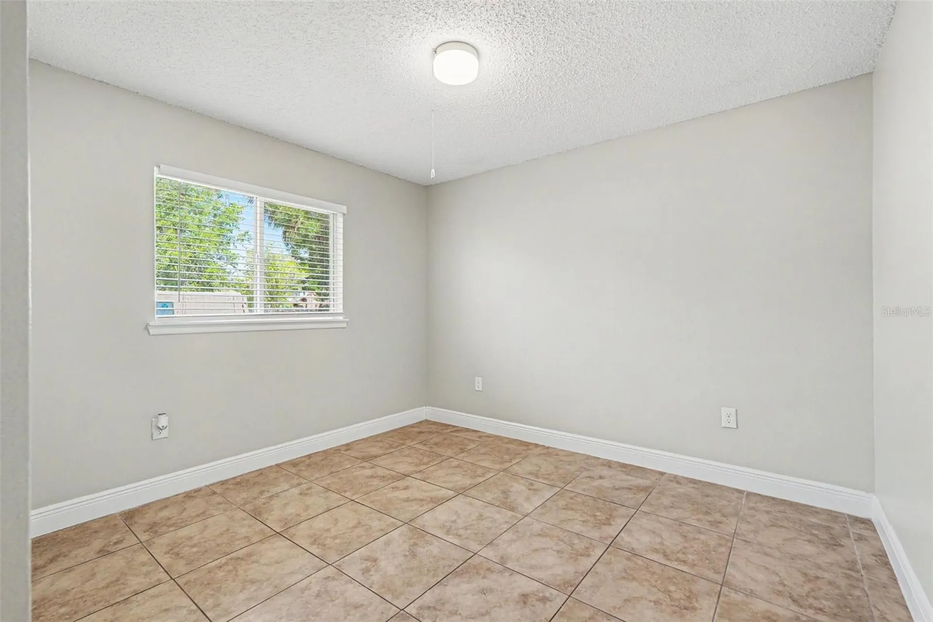 1301 Mohrlake Drive Brandon FL 33511
