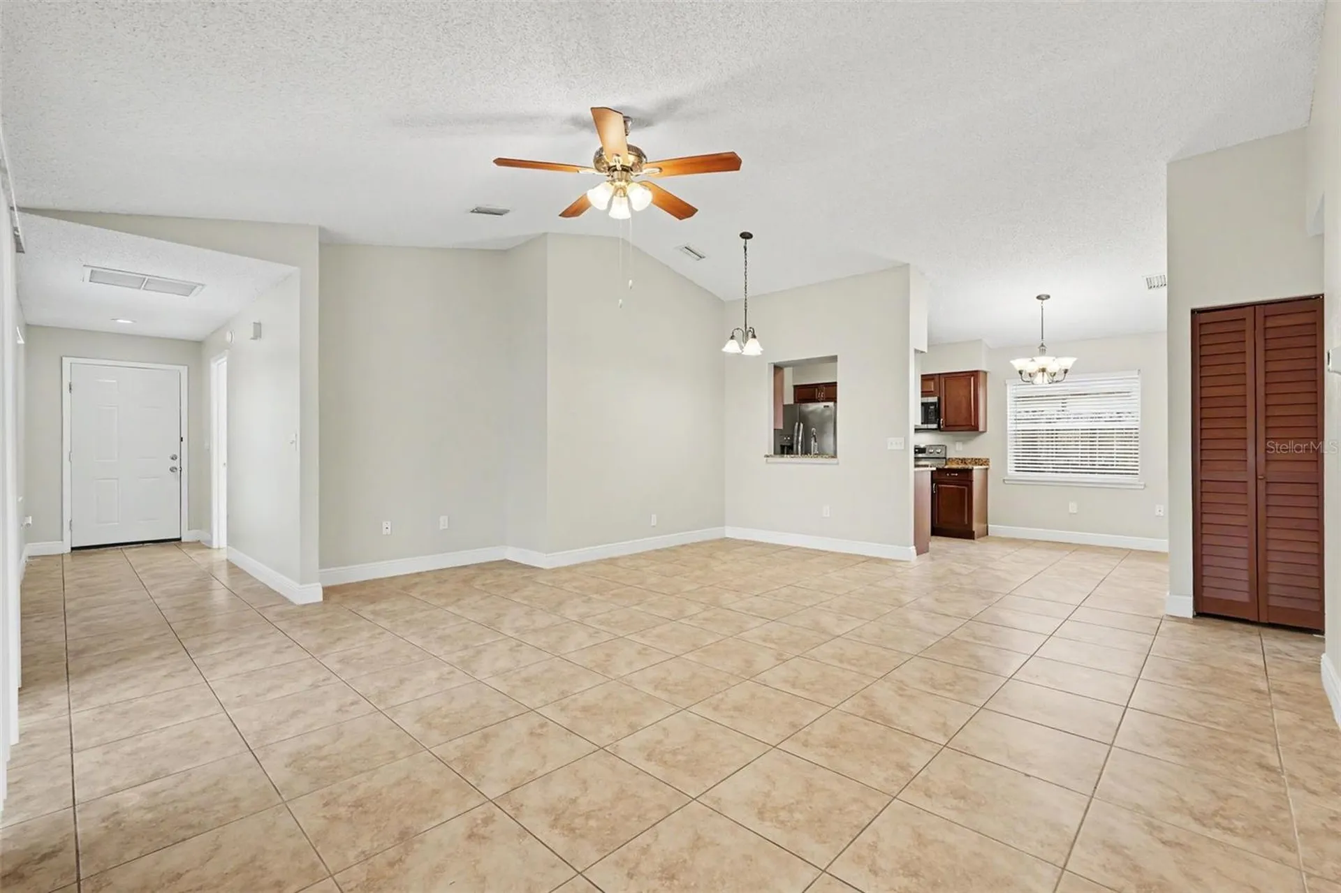 1301 Mohrlake Drive Brandon FL 33511