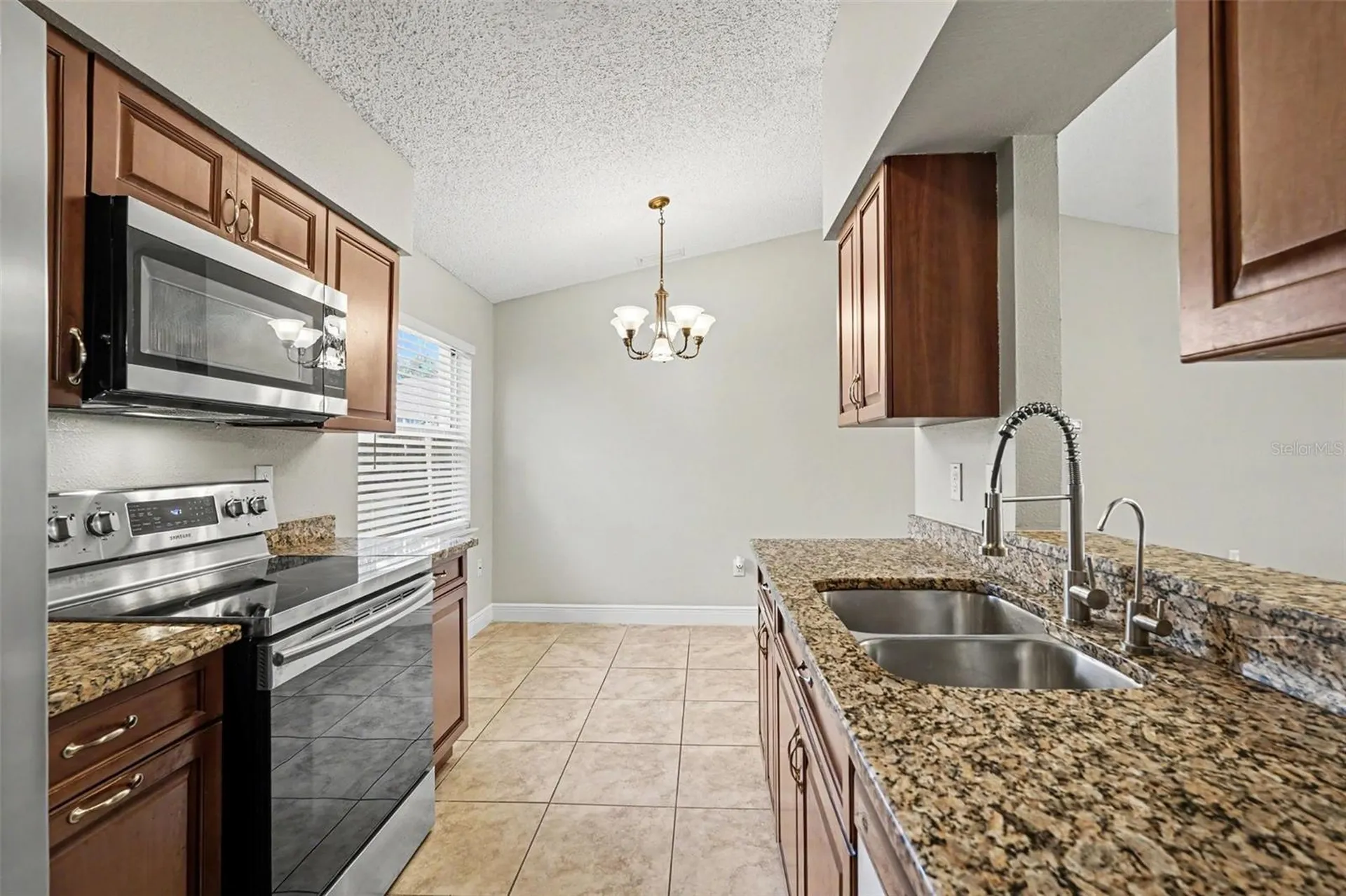 1301 Mohrlake Drive Brandon FL 33511