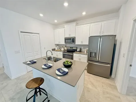 1692 Tohoqua Boulevard Kissimmee FL 34744