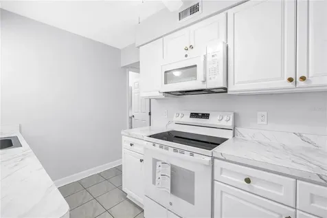 6960 Sunset Drive S South Pasadena FL 33707