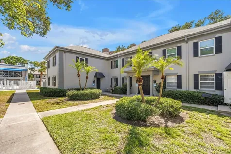 6960 Sunset Drive S South Pasadena FL 33707