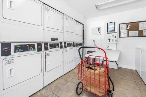 6960 Sunset Drive S South Pasadena FL 33707