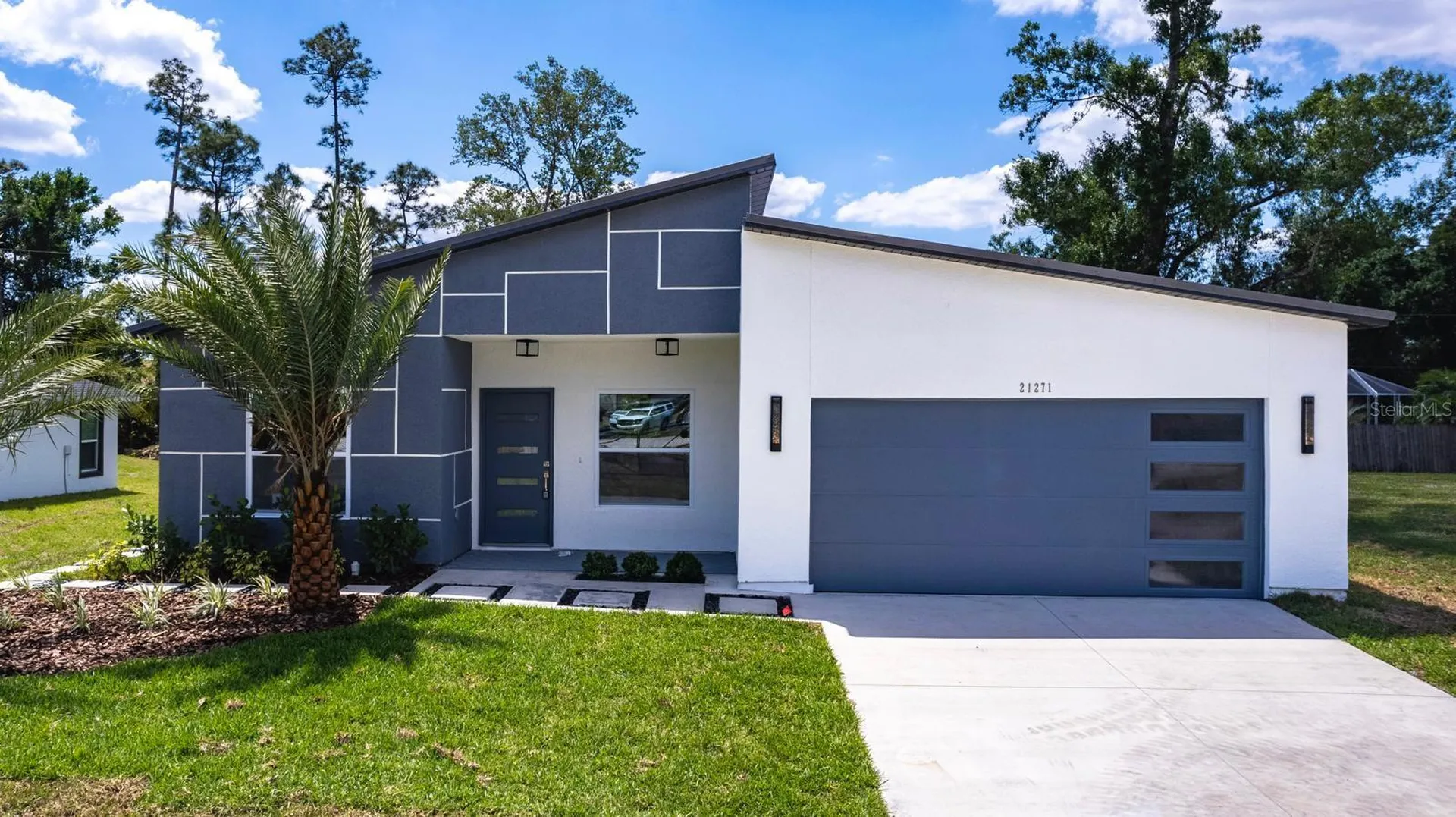 918 Broad Street E Lehigh Acres FL 33974