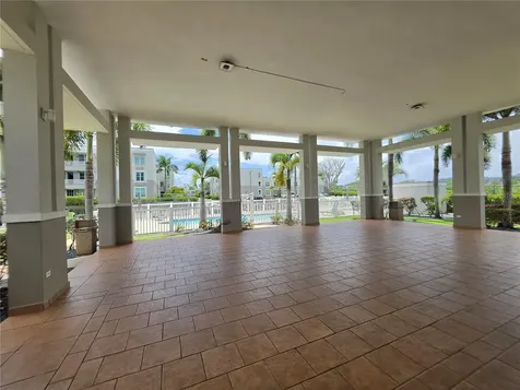 Ave. Palacio De Versalles Palacios Toa Alta PR 00953